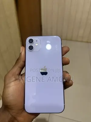 Apple iPhone 11 64 GB Purple