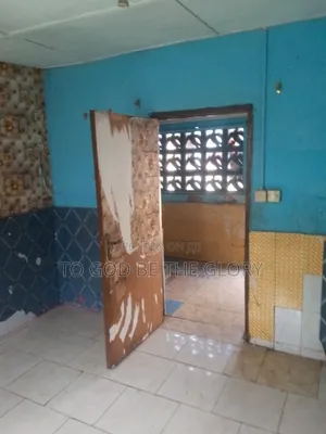 1bdrm House in Madina for rent