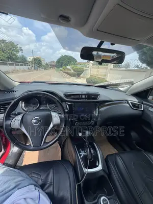 Nissan X-Trail 2.0 Petrol AWD 2014 Red