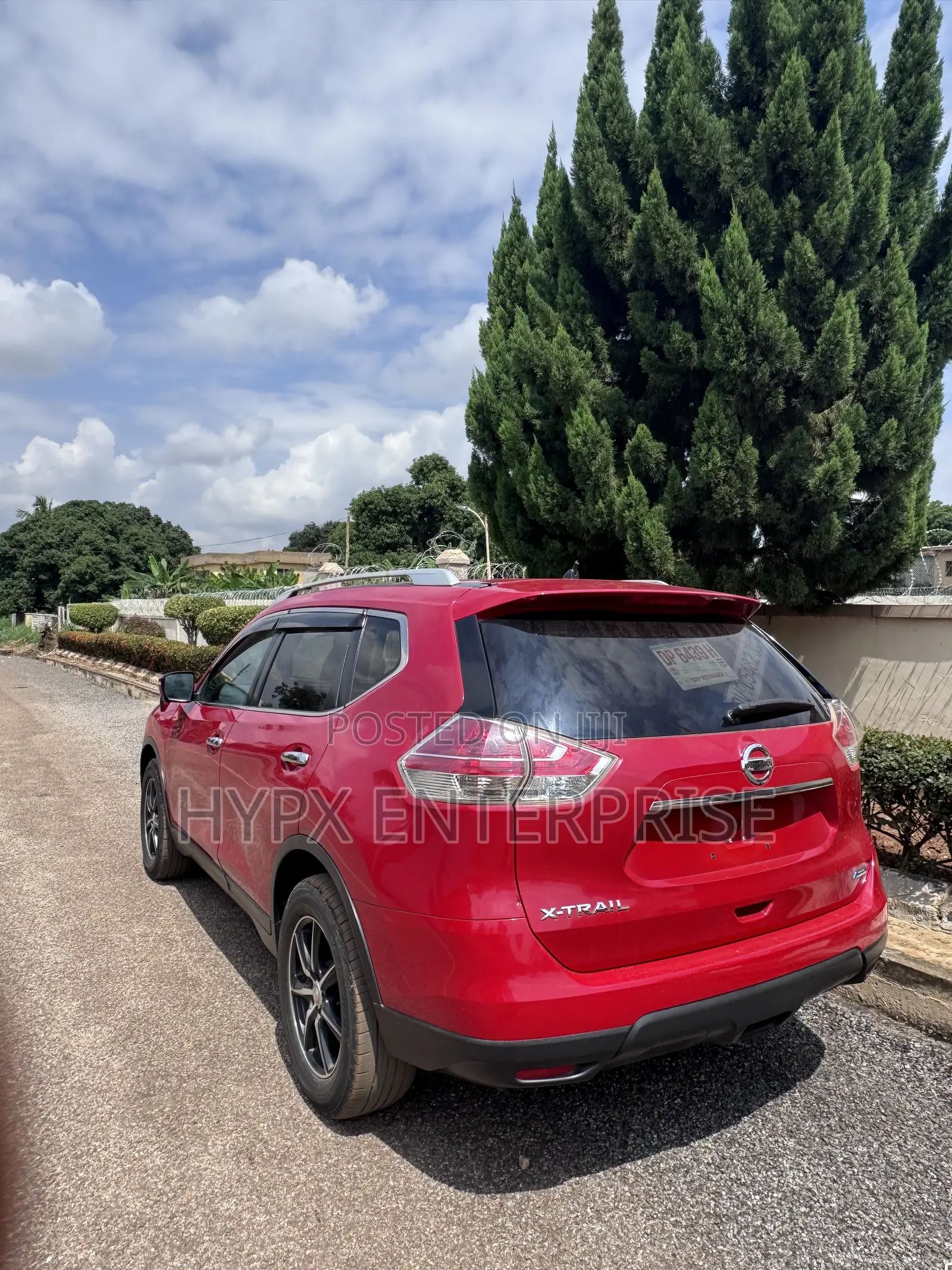 Nissan X-Trail 2.0 Petrol AWD 2014 Red