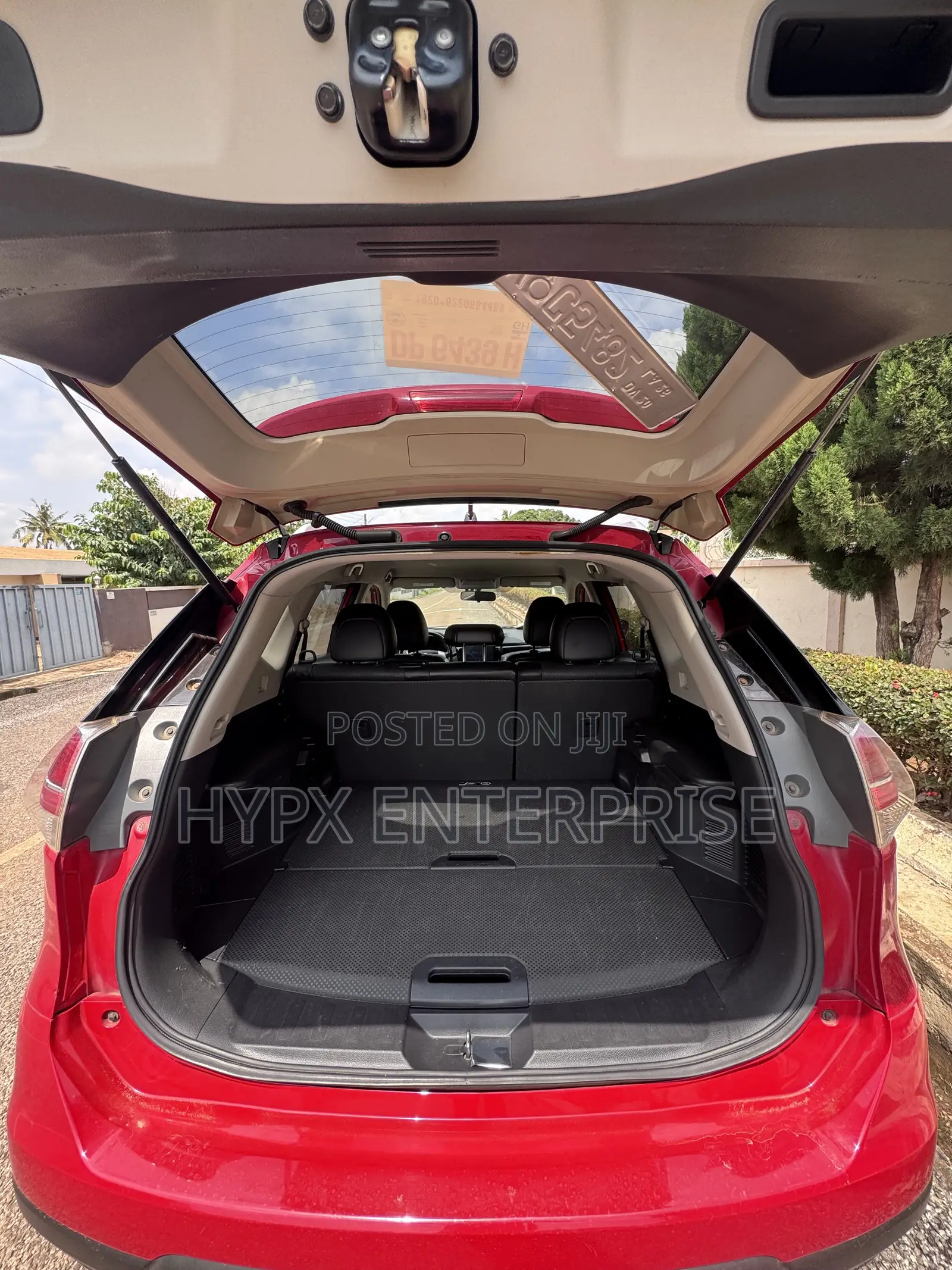 Nissan X-Trail 2.0 Petrol AWD 2014 Red