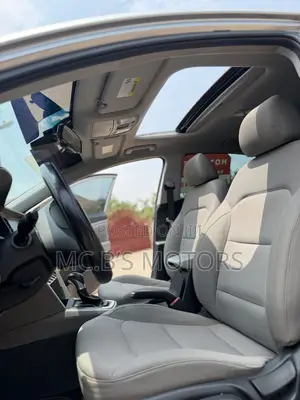 Hyundai Elantra 2021 Silver