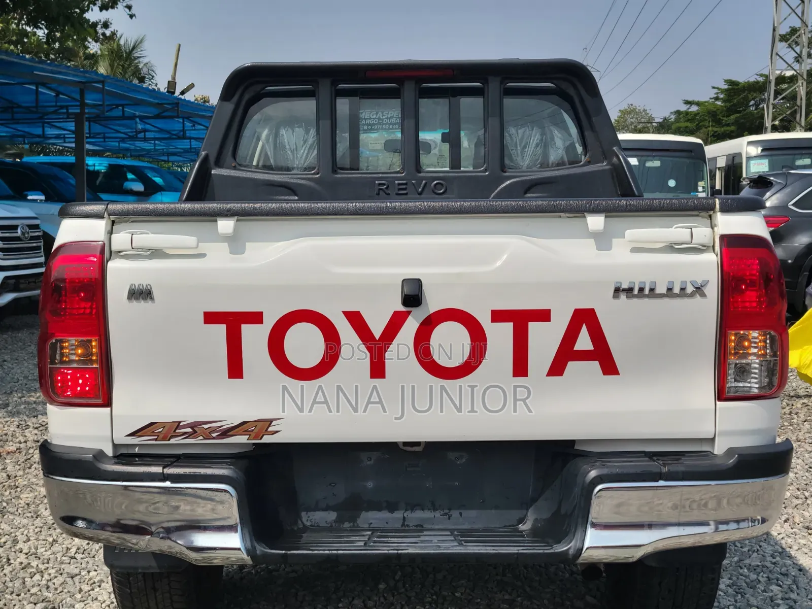 Toyota Hilux Revo Double Cab Petrol 2.7 AWD 2022 White