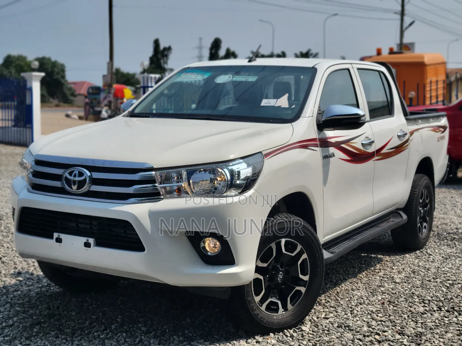 Toyota Hilux Revo Double Cab Petrol 2.7 AWD 2022 White