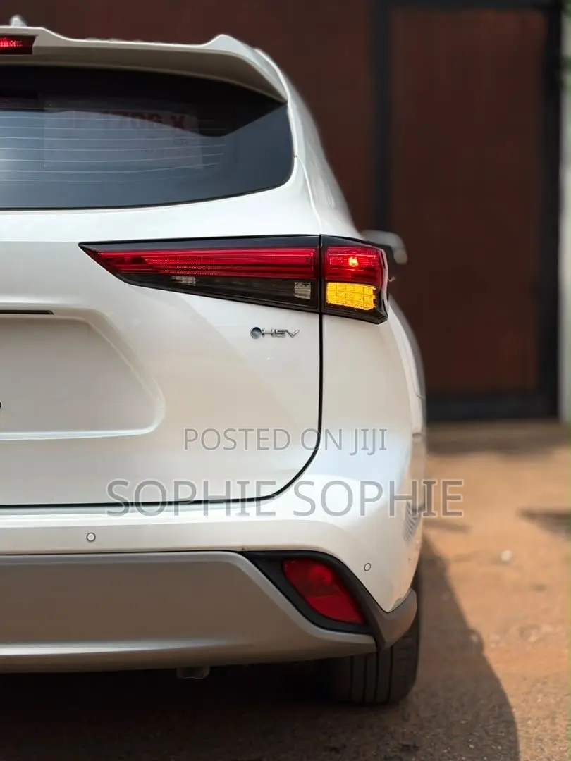 Toyota Grand Highlander Hybrid MAX Platinum AWD 2024 White