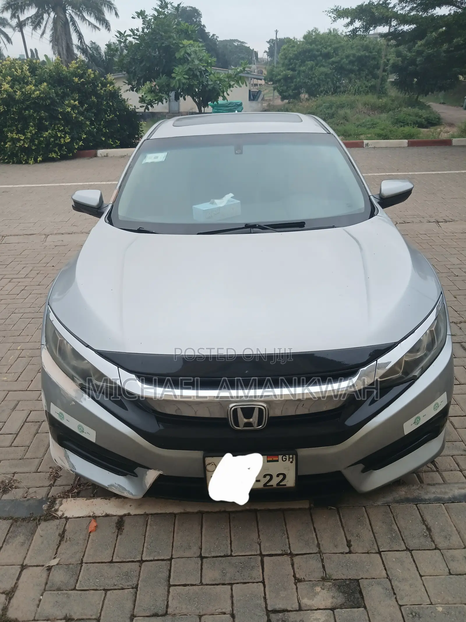 Honda Civic EX Hatchback 2018 Silver