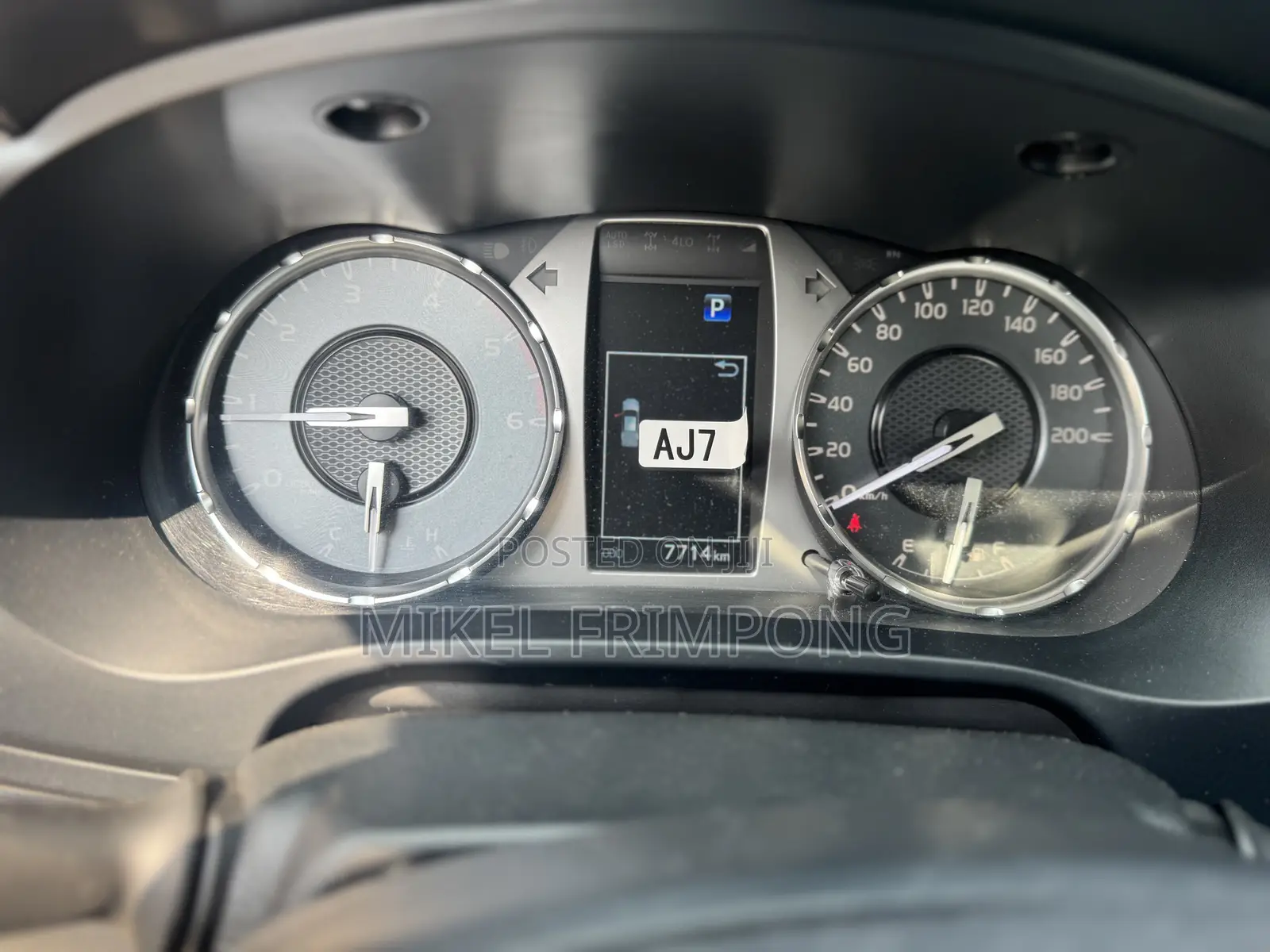 Toyota Hilux 2025 Gray