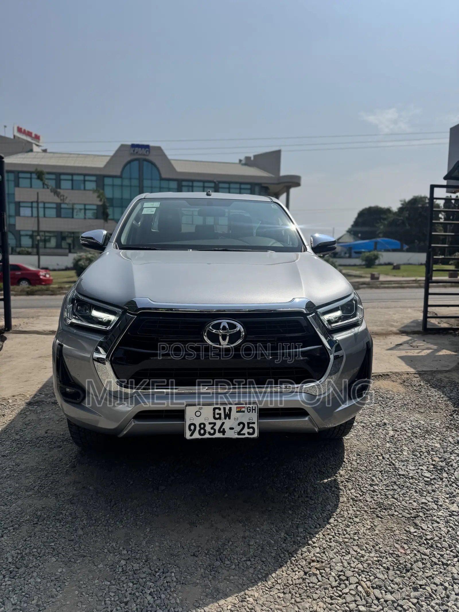 Toyota Hilux 2025 Gray