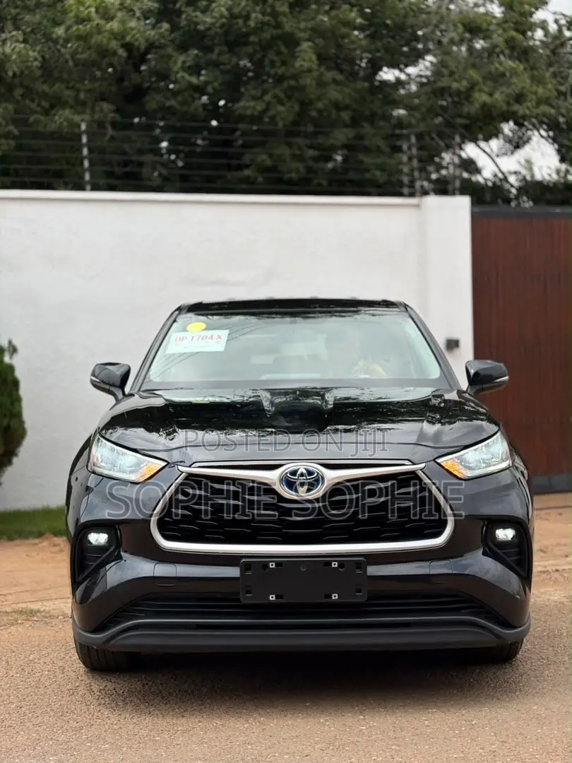 Toyota Highlander Platinum 2022 Black