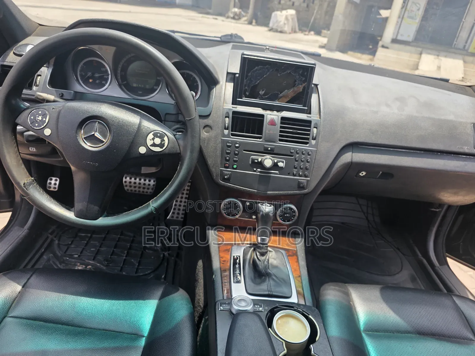 Mercedes-Benz C300 2012 Black
