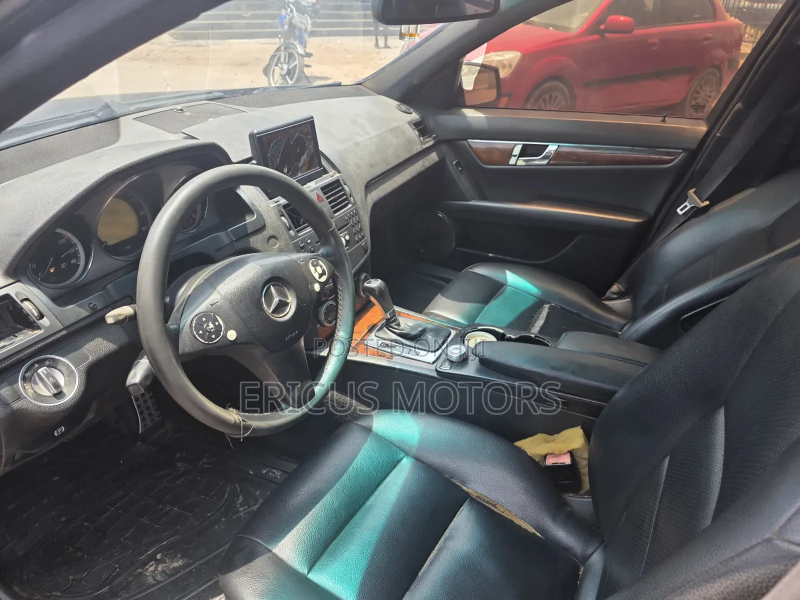 Mercedes-Benz C300 2012 Black