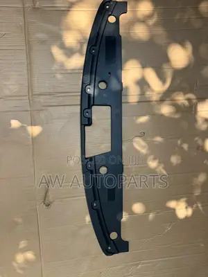 Ford Explorer 2015-2016 Radiator Upper Cover