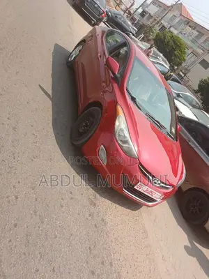 Hyundai Elantra 2012 Red