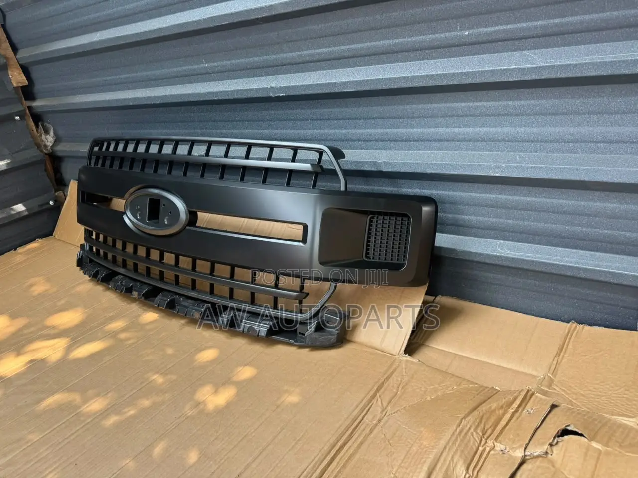 Ford F150 2018-2020 Grille Black