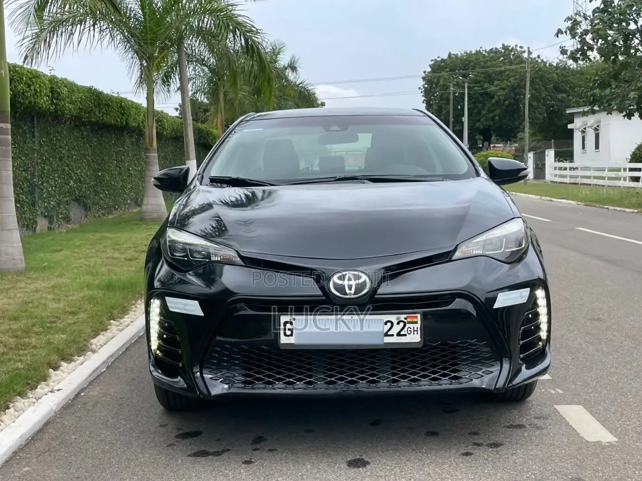Toyota Corolla SE Special Edition 4dr Sedan (1.8L 4cyl CVT) 2017 Black