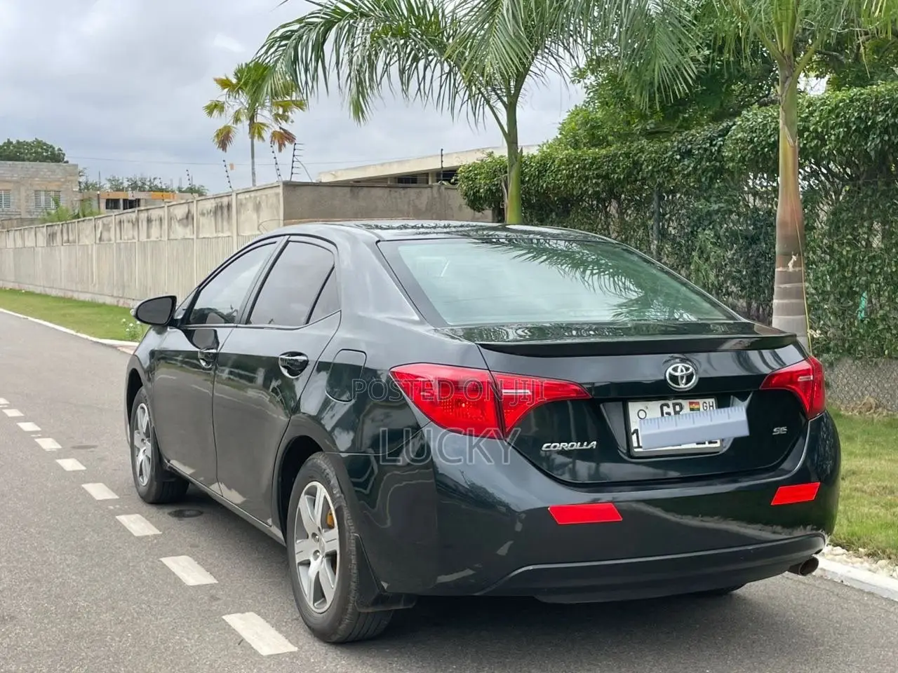 Toyota Corolla SE Special Edition 4dr Sedan (1.8L 4cyl CVT) 2017 Black