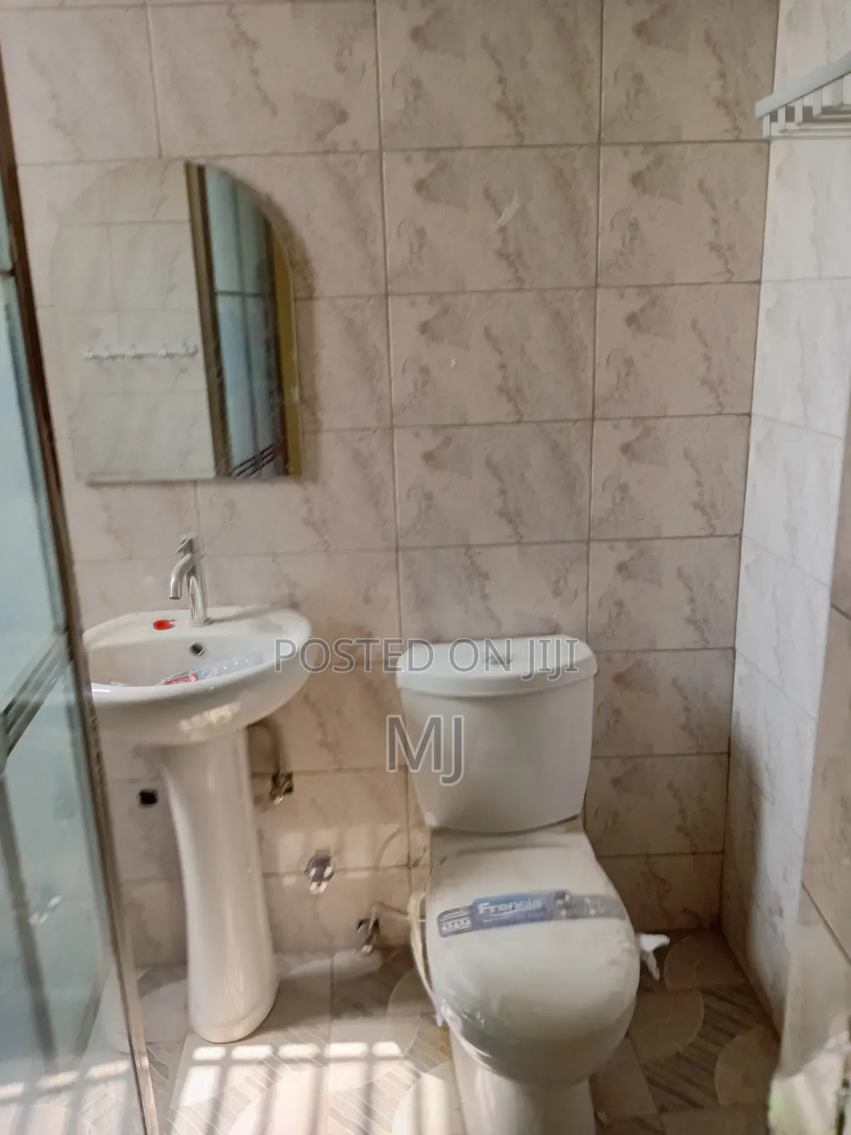 1bdrm Apartment in Mje, School Junction for rent