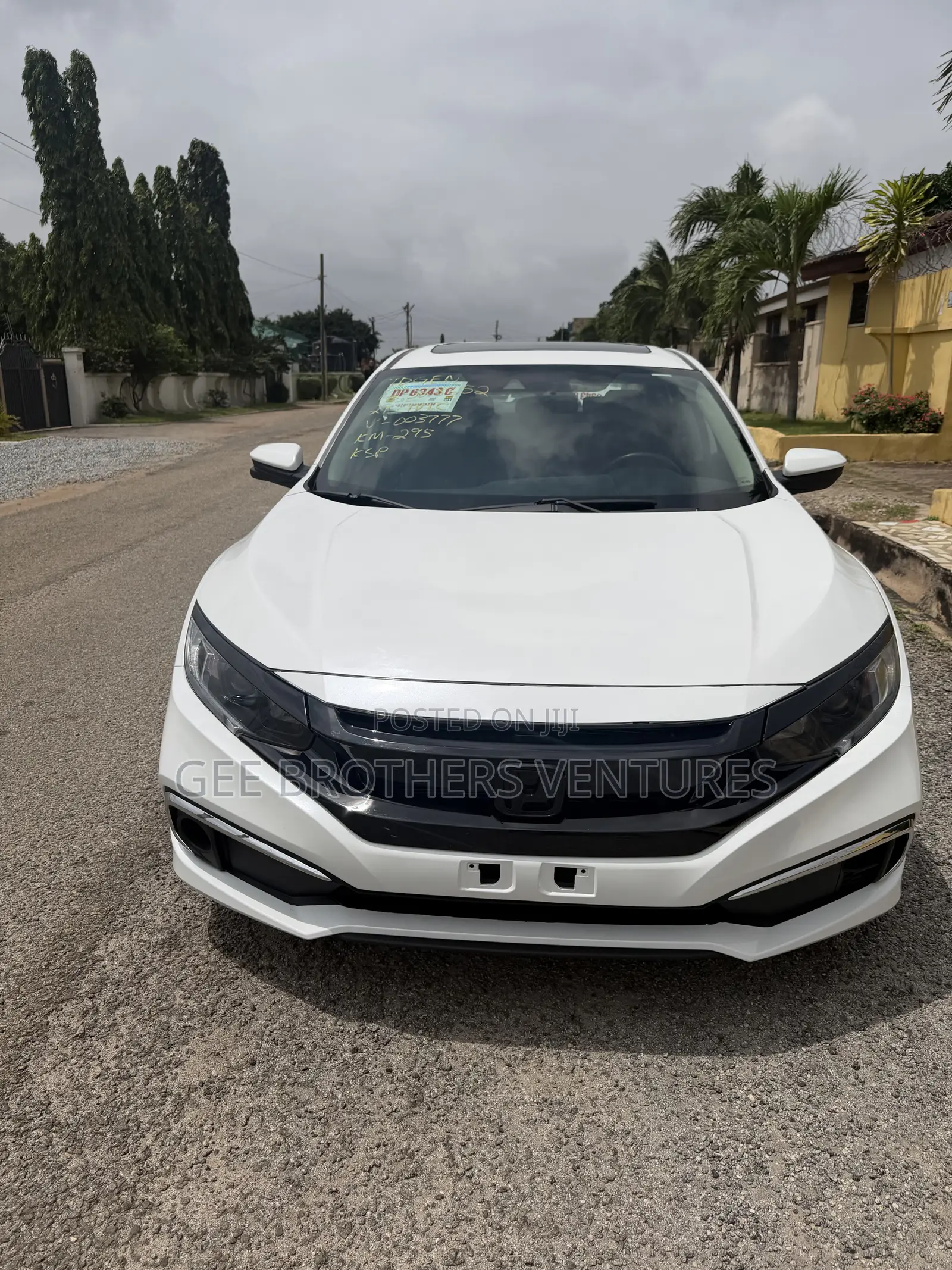 Honda Civic EX 2021 White