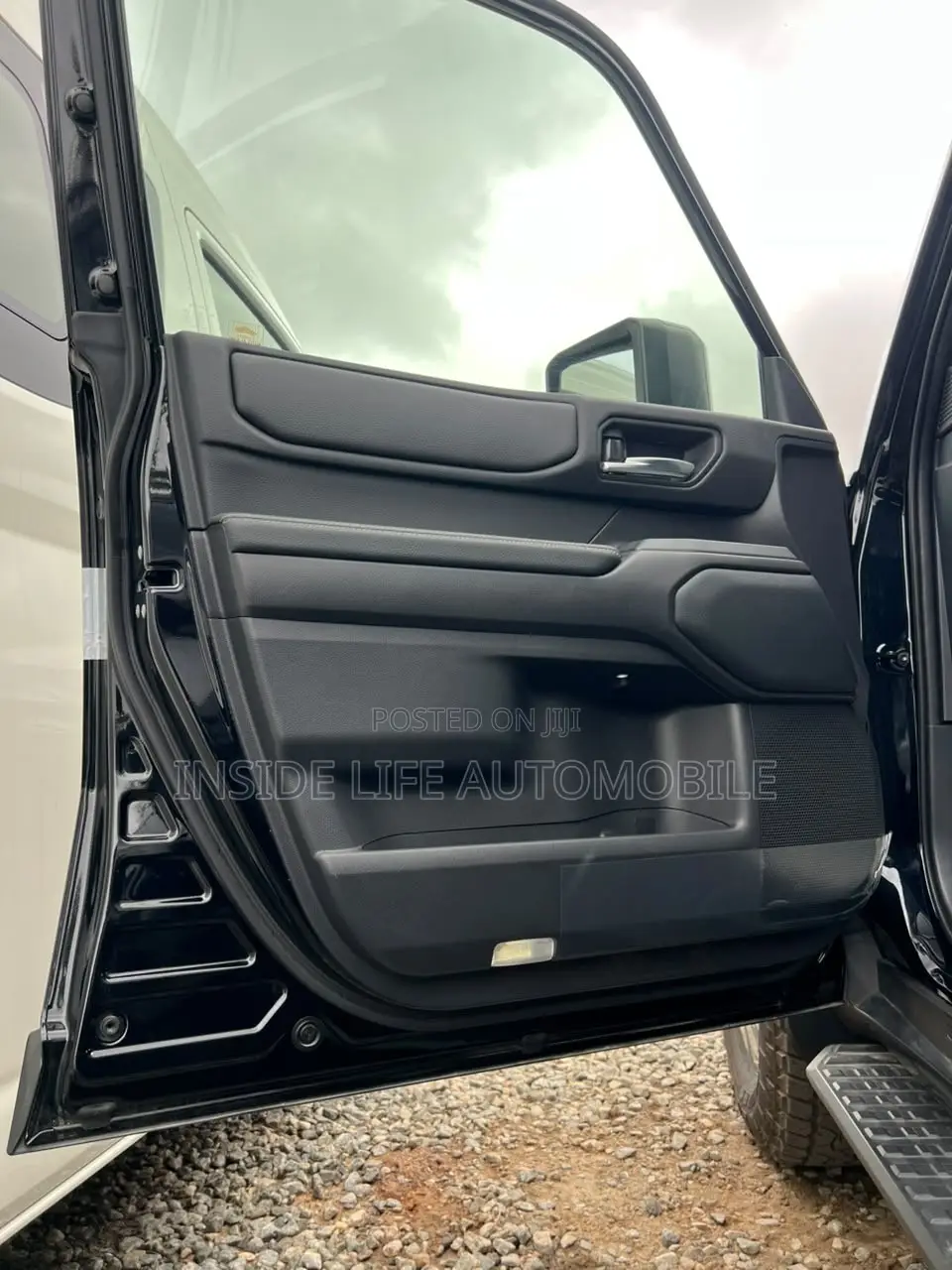 New Toyota Land Cruiser Prado 2.4 Petrol 2025 Black