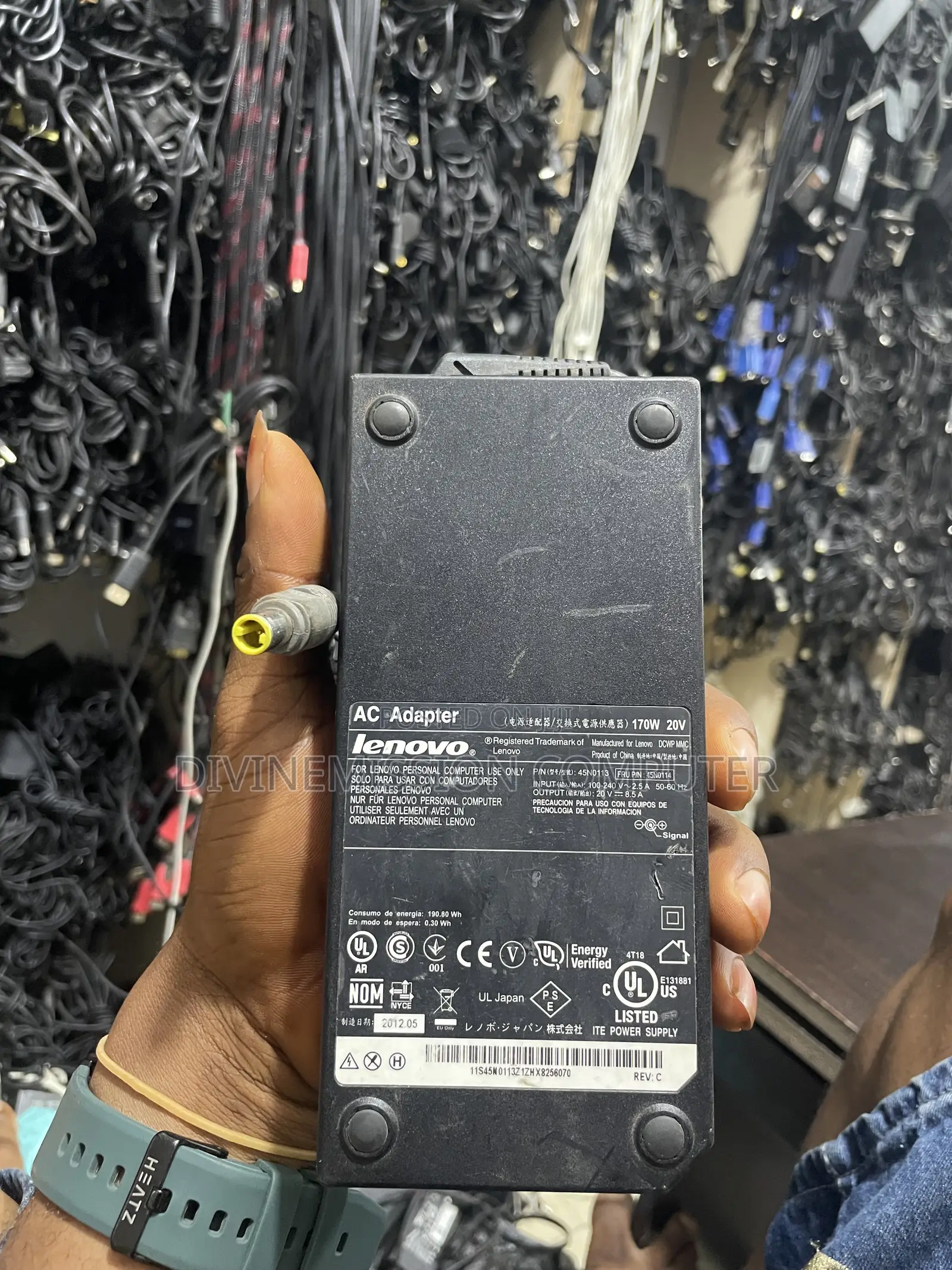 Lenovo 170w Round Pin Charger, Yellow Tip Adapter