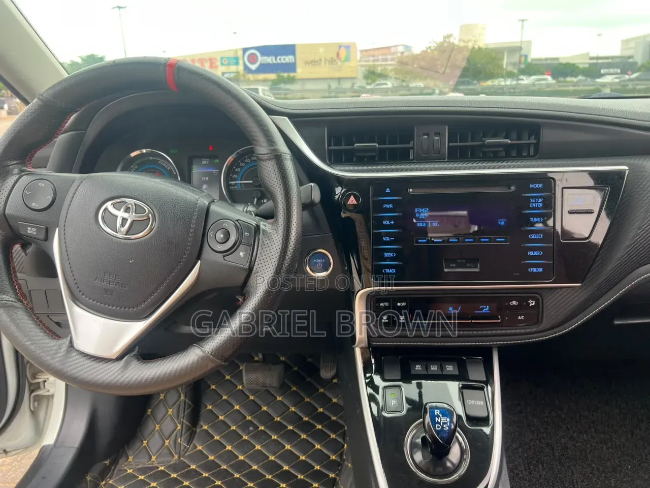 Toyota Corolla 2017 White