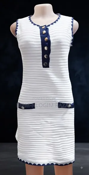 Modern Ladies Sleeveless Body Con Dress Available in Stock