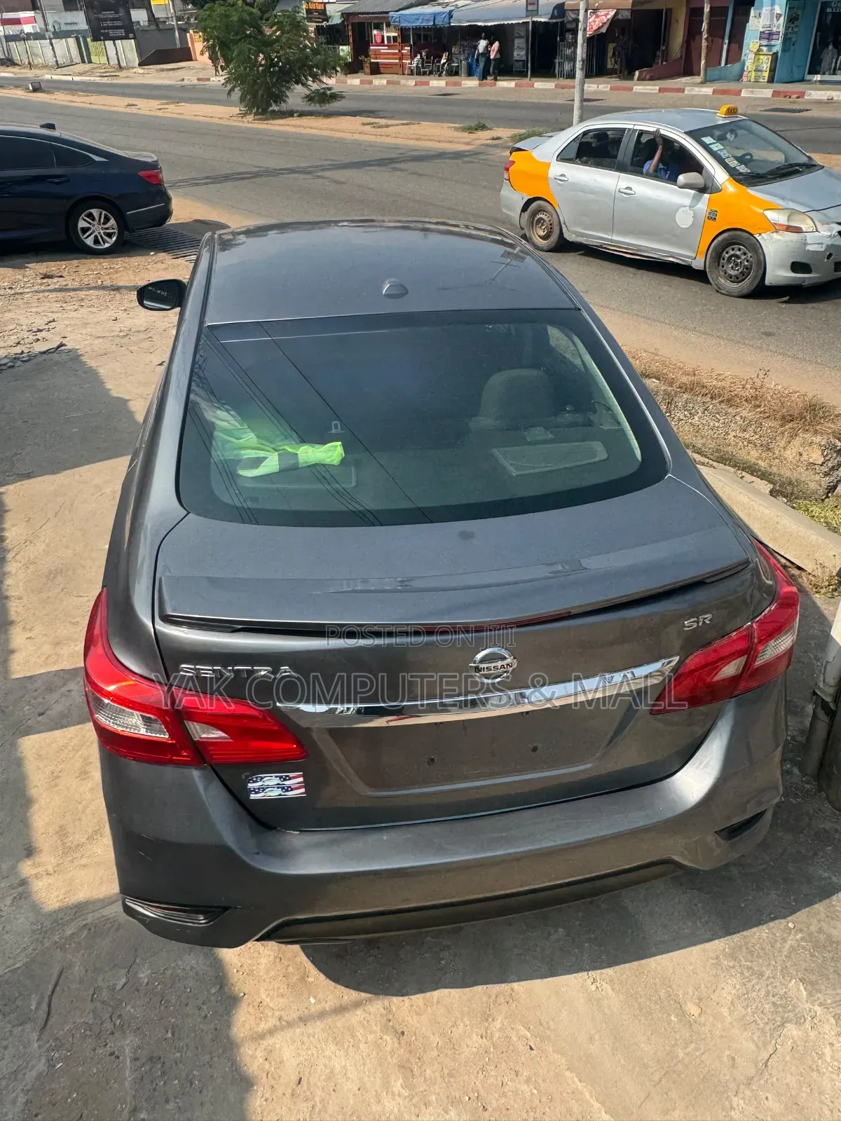 Nissan Sentra SR 2016 Gray