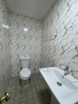 5bdrm House in Westlands for rent