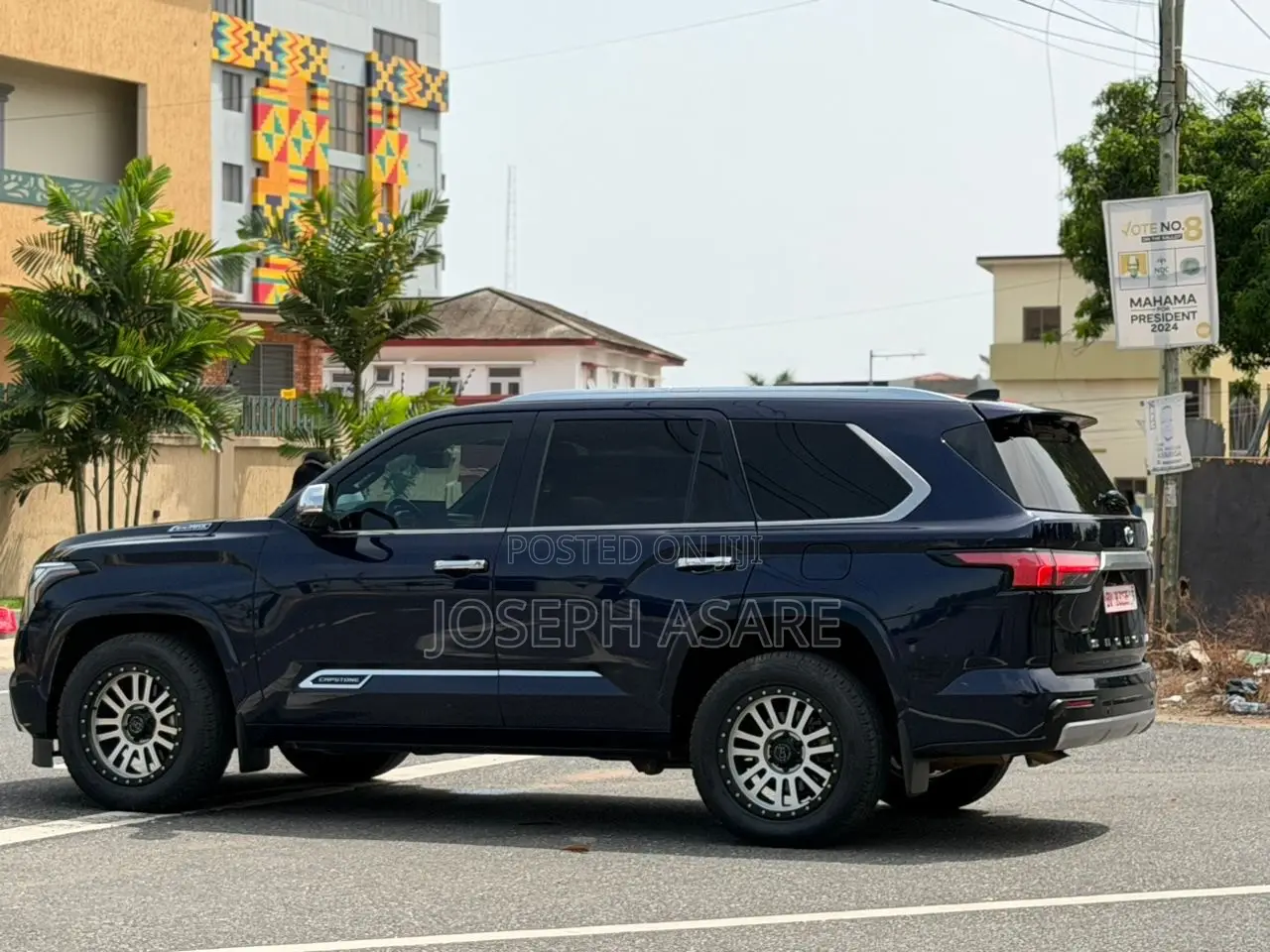 Toyota Sequoia Capstone 4WD 2023 Blue