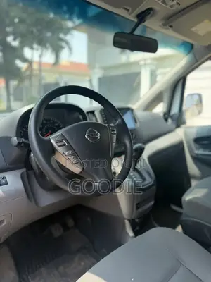 Nissan NV200 2021 White