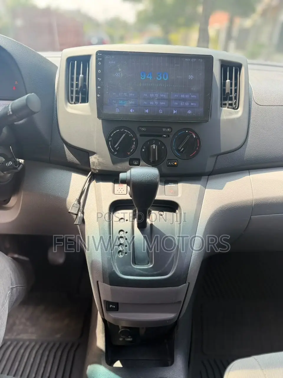 Nissan NV200 2021 White
