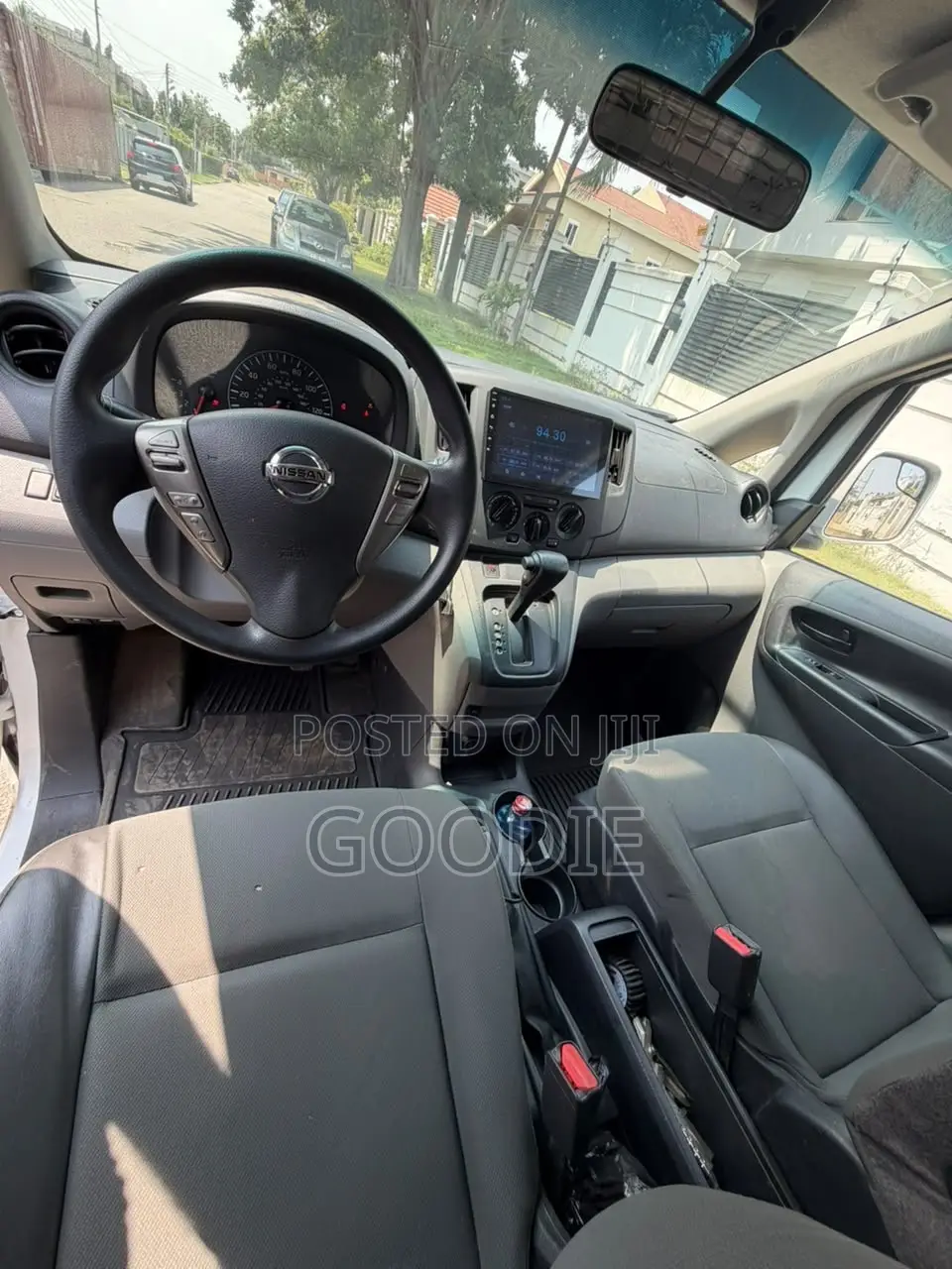 Nissan NV200 2021 White
