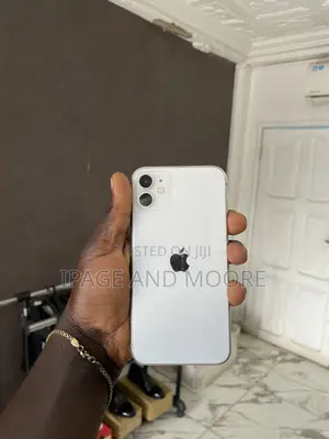 Apple iPhone 11 64 GB White