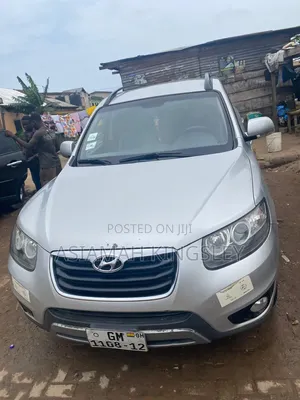 Hyundai Santa Fe 2013 Silver