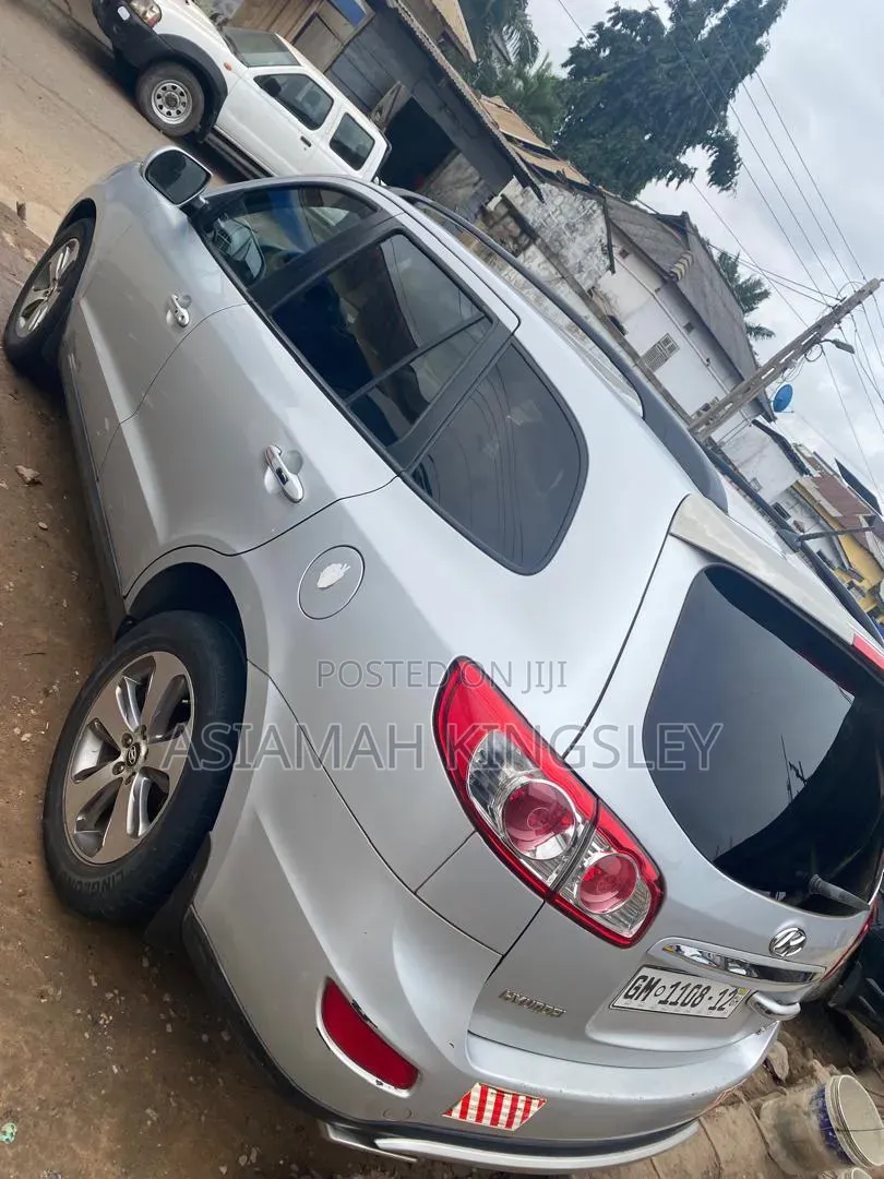 Hyundai Santa Fe 2013 Silver