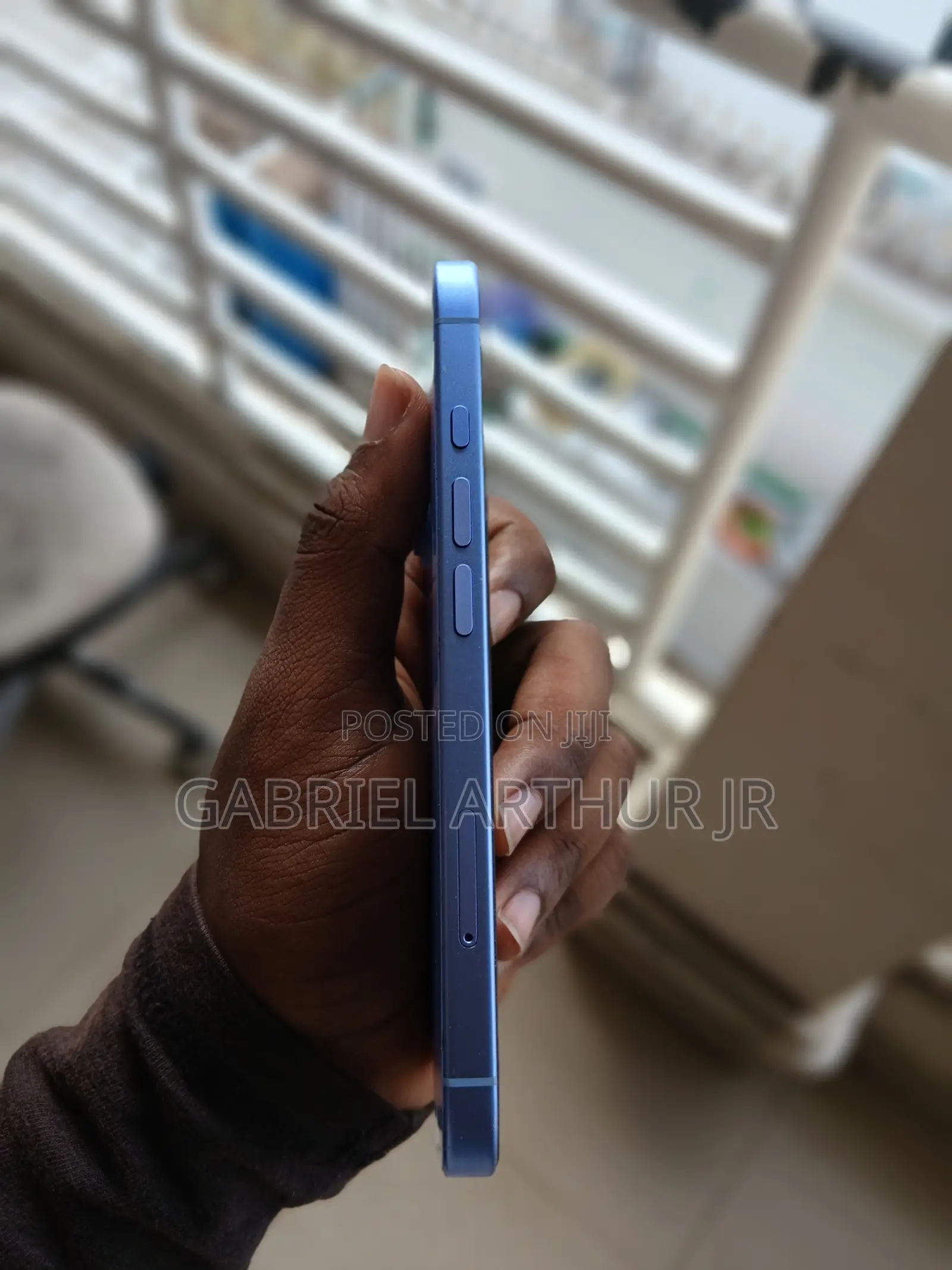 Apple iPhone 16 128 GB Blue