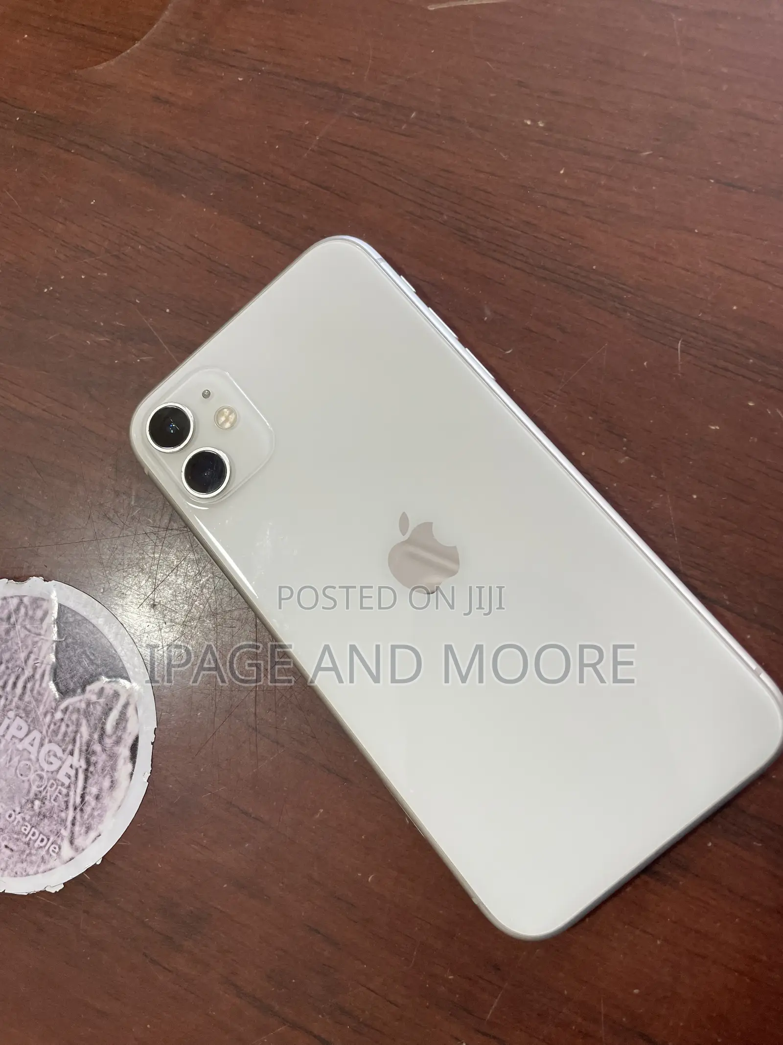 Apple iPhone 11 64 GB White