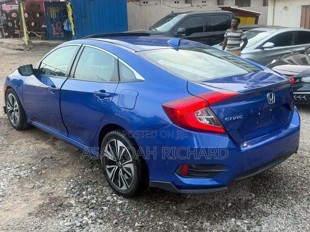 Honda Civic 2016 Blue
