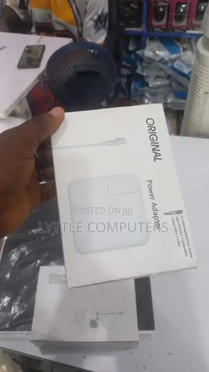 Original MacBook Pro Charger 75W