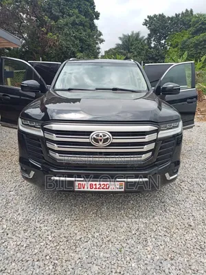 Toyota Land Cruiser 2016 Black