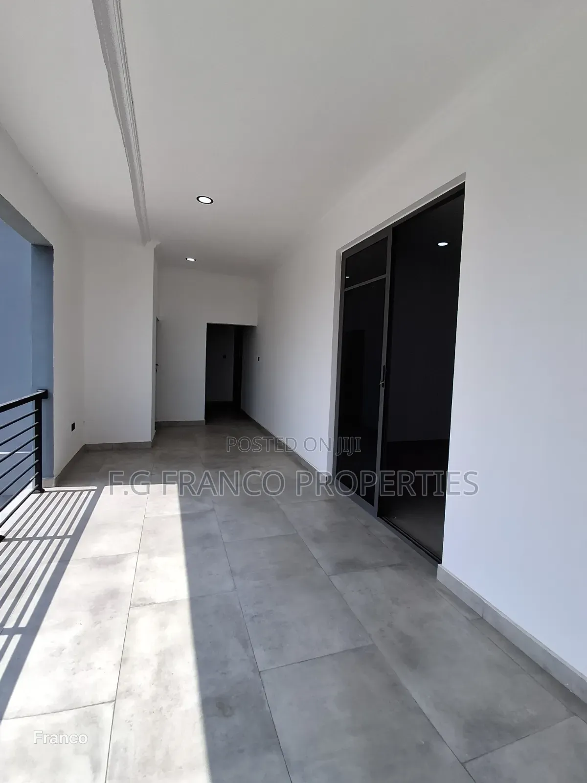 4bdrm Apartment in Kg Franco Properties, Manet Junction for rent