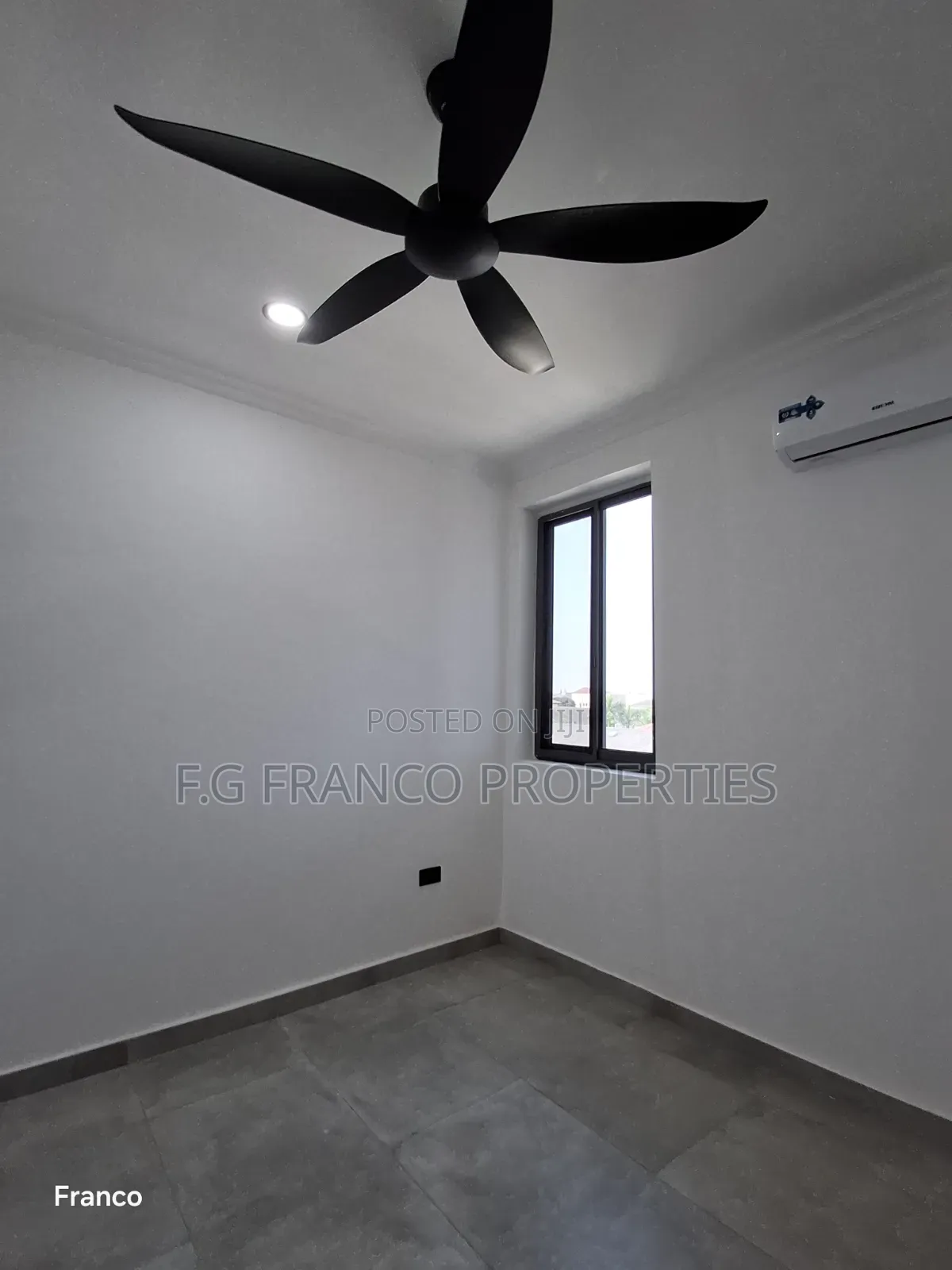 4bdrm Apartment in Kg Franco Properties, Manet Junction for rent