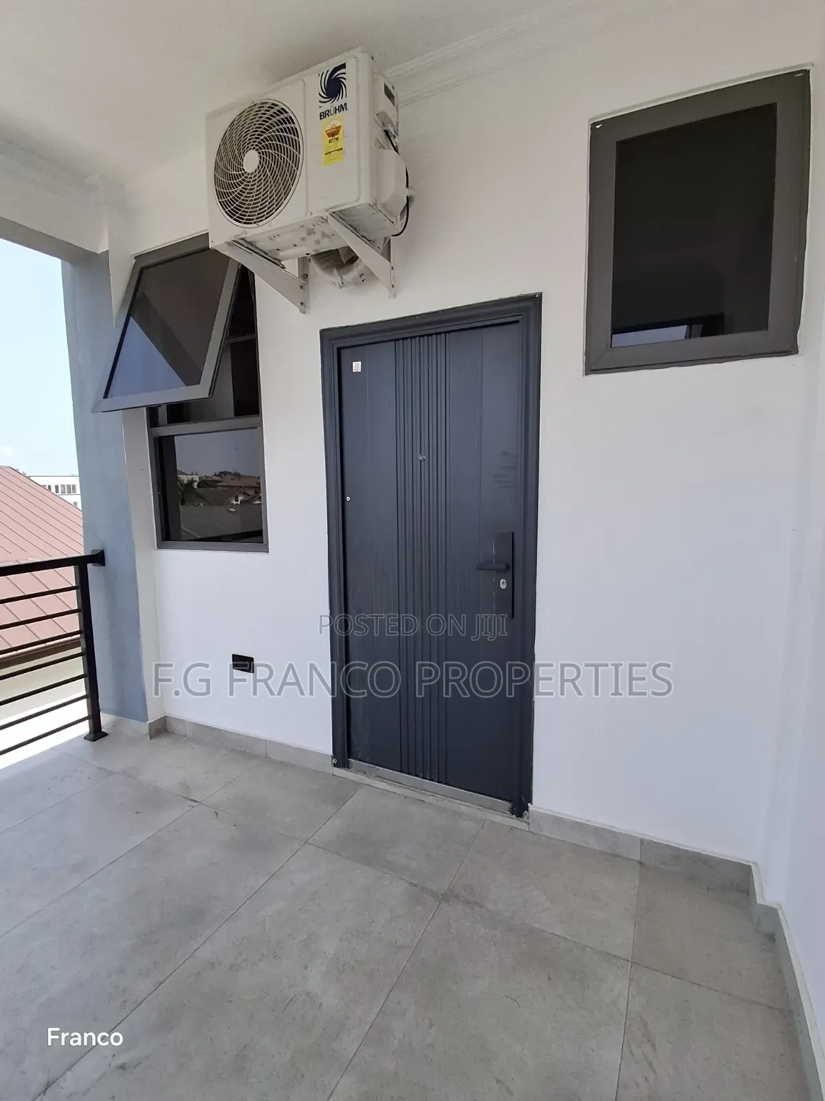 4bdrm Apartment in Kg Franco Properties, Manet Junction for rent