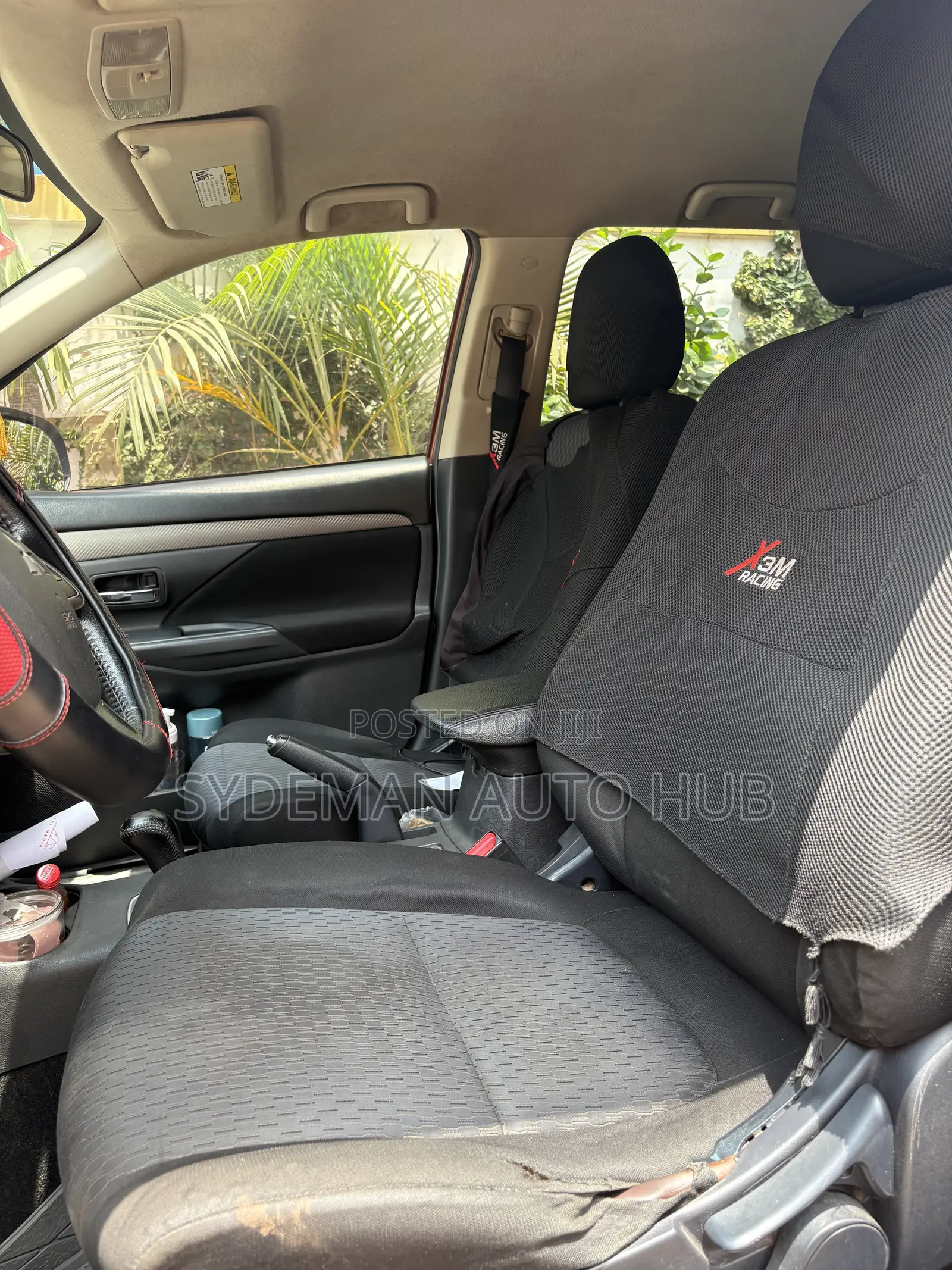 Mitsubishi Outlander SE 4dr SUV AWD (2.4L 4cyl CVT) 2014 Brown