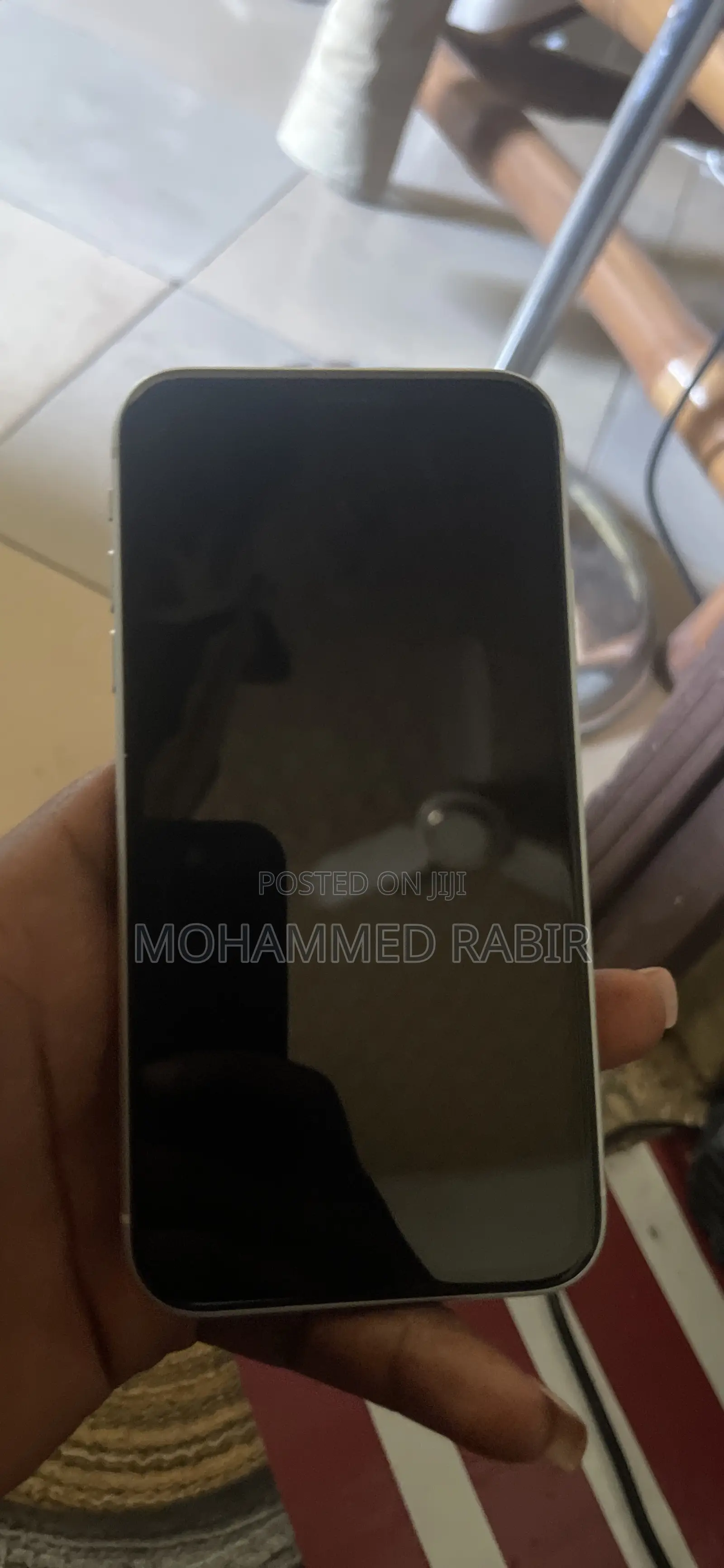 Apple iPhone XR 64 GB White