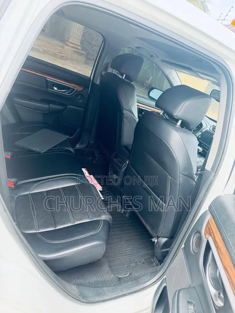 Honda CR-V 2019 White