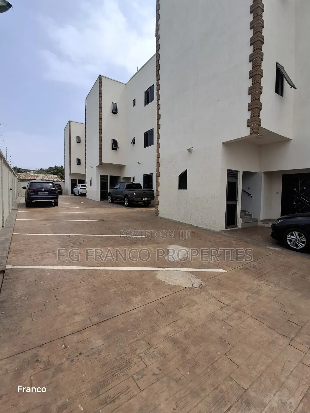 2bdrm Apartment in Kg Franco Properties, Manet Junction for rent