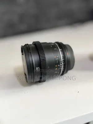 Samyang VDSLR 85mm 1.4 MK II