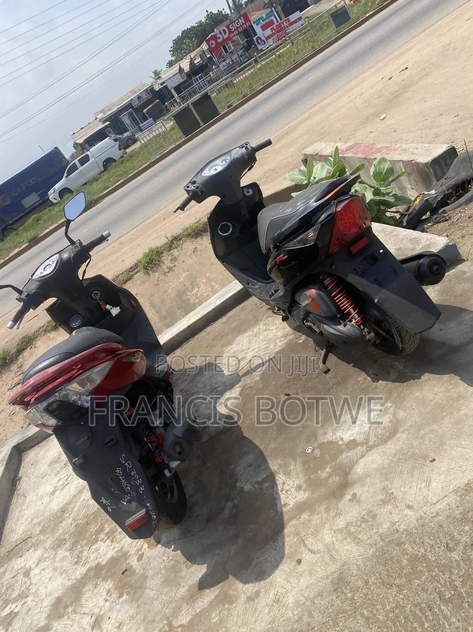 Piaggio Scooter 2023 Black