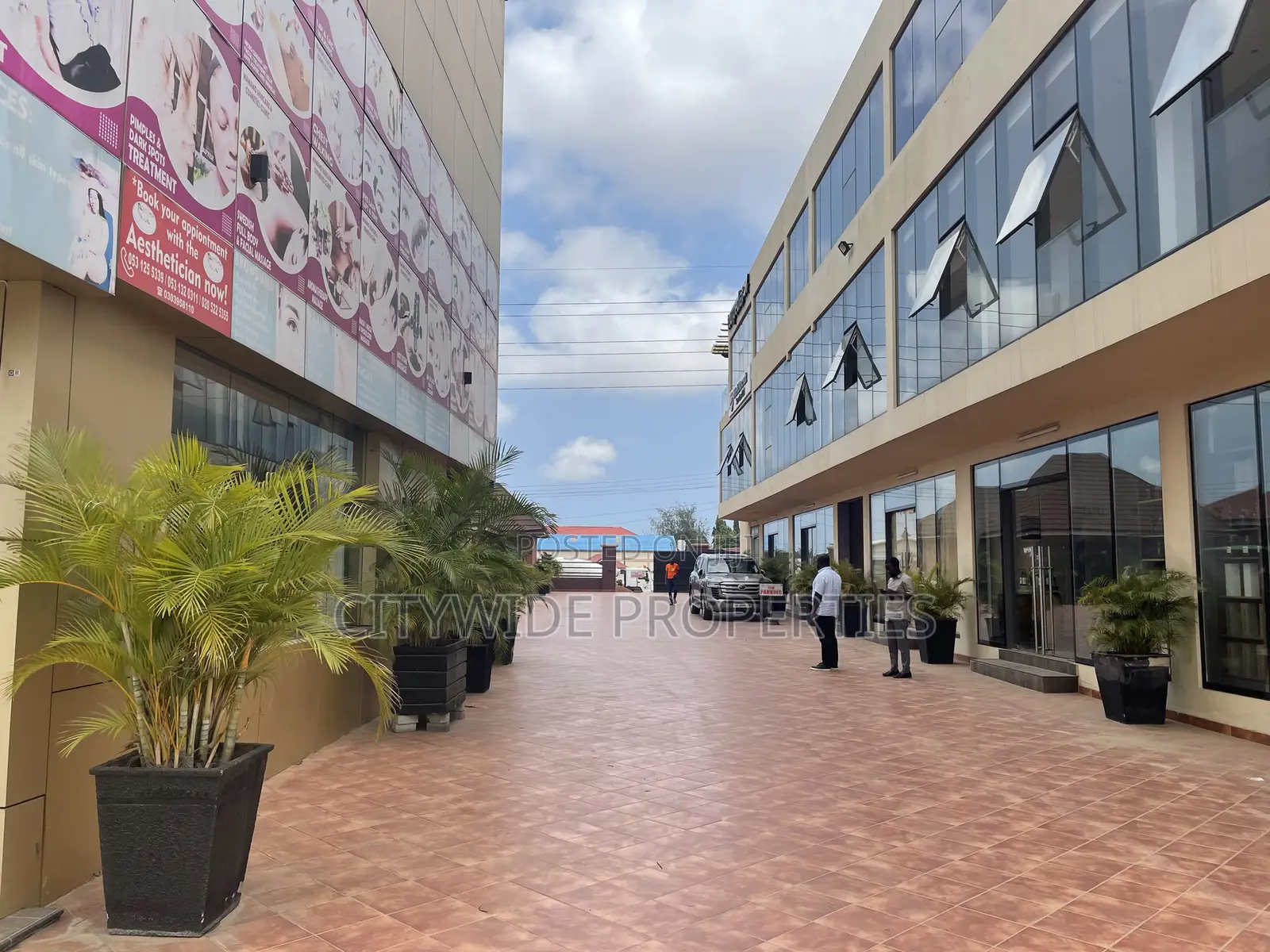 Retail Shop for Rent in East Legon Boundary Road